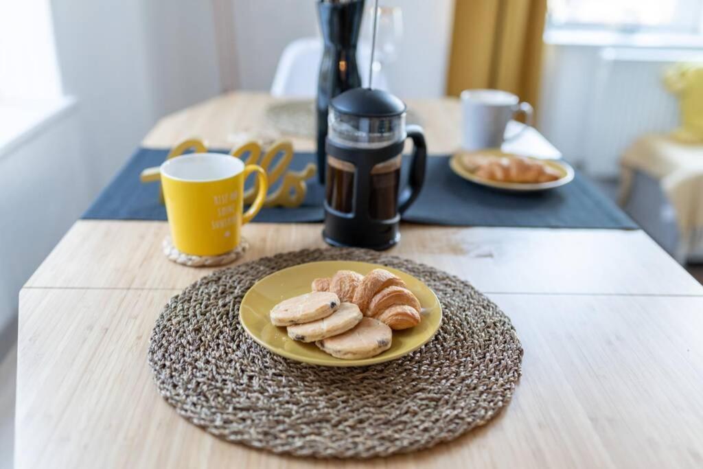Phenix Central - Huge 3 Bed, Super Equipped Apartment. Cardiff Buitenkant foto
