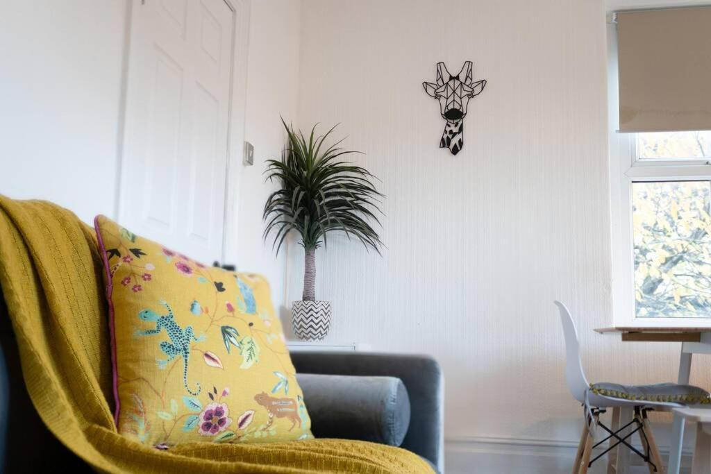 Phenix Central - Huge 3 Bed, Super Equipped Apartment. Cardiff Buitenkant foto